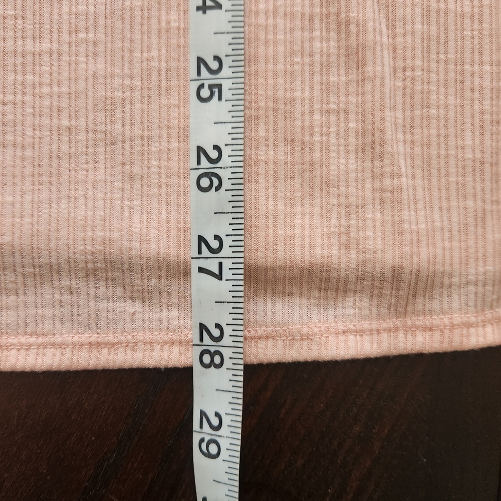 Old Navy Peach Ribbed Tank Top - Picture 8 of 8